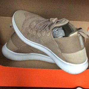 Nike performance FREE Run CMTR 2017